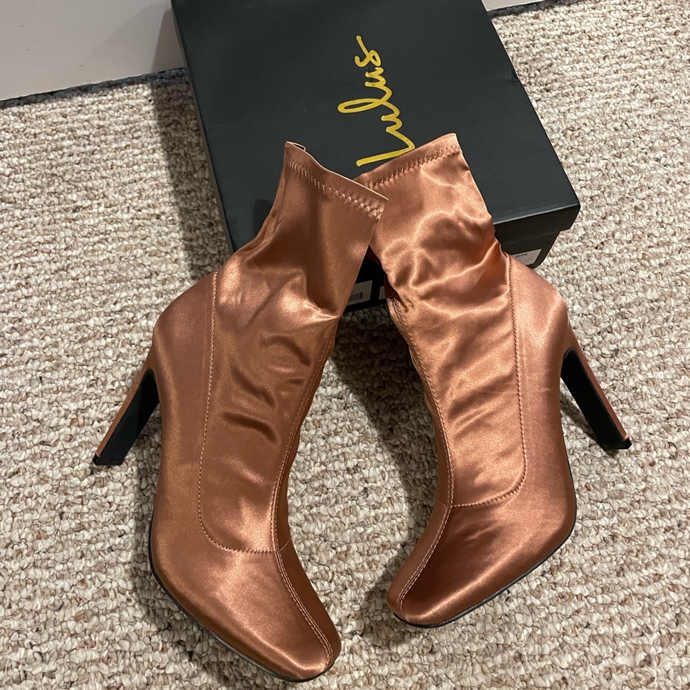 Loriah Satin Booties